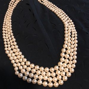 GLAM 4 Strand Pearl Necklace